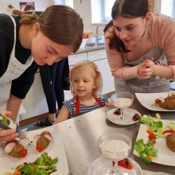Kochen mit Kindergartenkindern