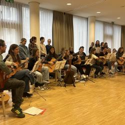 Aufbrechen und Licht bringen