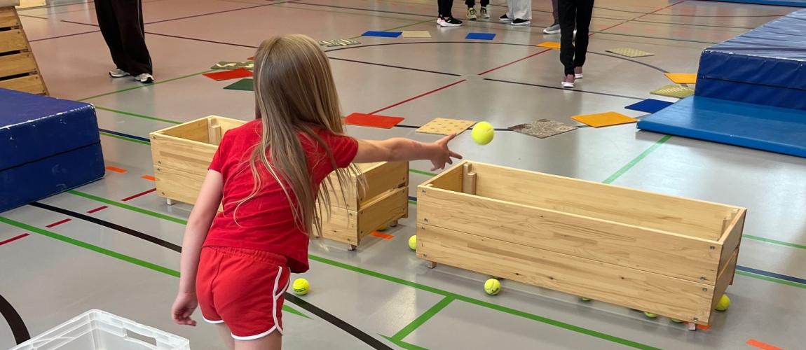 Bewegung, Sport, Zirkus, Turnhalle